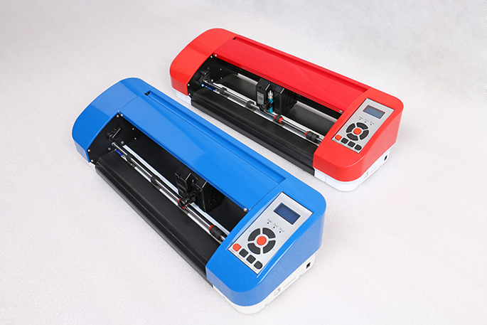 Sanatsal kesim plotter'ı ÇOK S - Vinyl Cutter Plotter incelemesi ve fiyatı